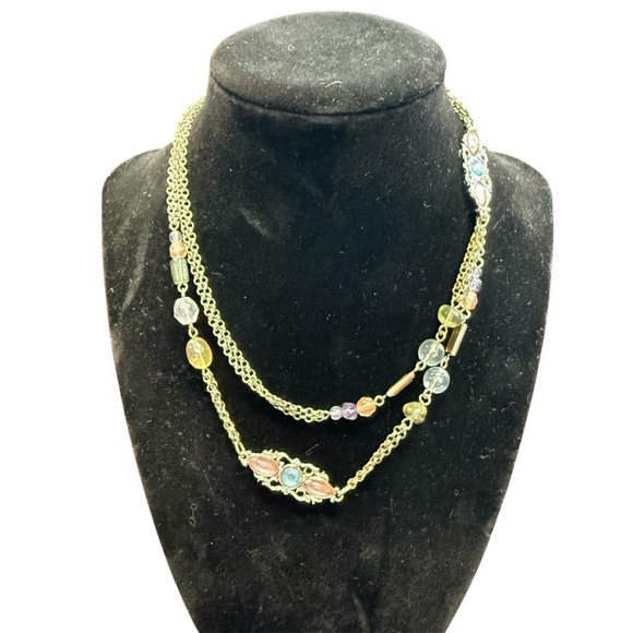 Avon Long Fashion Color Bead Necklace pink/blue beads goldtone NIB 2001 - Picture 1 of 6